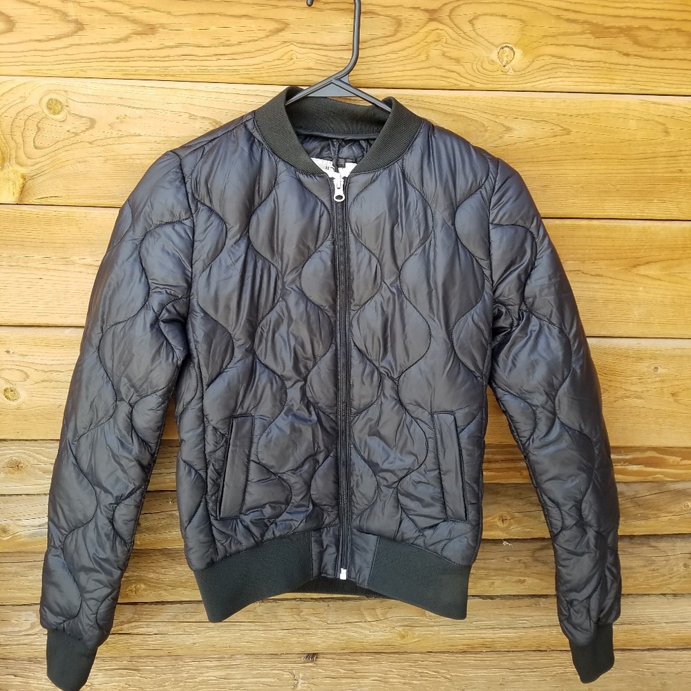LIVE LOVE DREAM PUFFER WOMEN'S    NWT